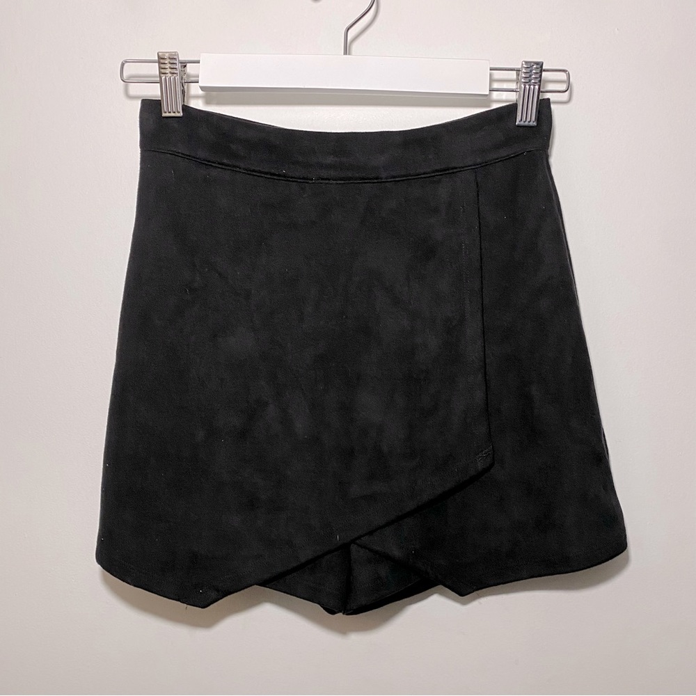 Suede Black Skort